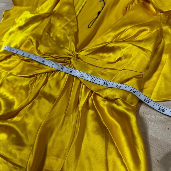 Cinq A Sept Flutter Sleeve Yellow Silk Blouse Women's Size XS New Without Tags - Picture 9 of 10